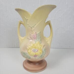VTG Hull Pottery Magnolia Flower Vase Footed Matte Yellow 2 Handle Art Nouveau